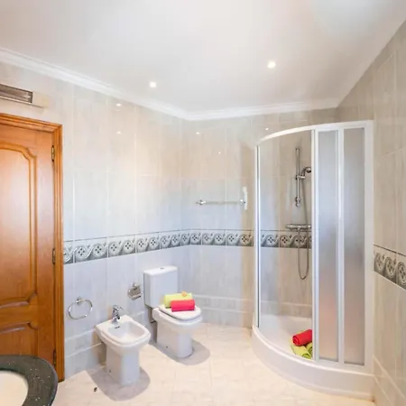 Villa In Albufeira Near Santa Eulalia Beach