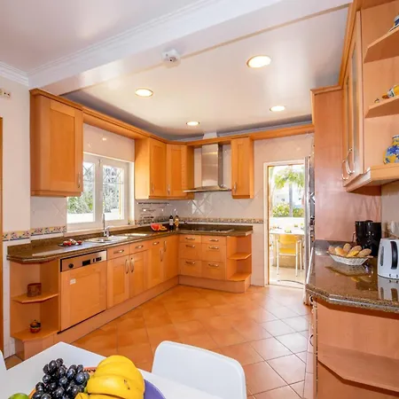 Villa In Albufeira Near Santa Eulalia Beach Villa